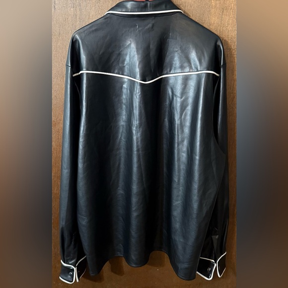 Mens XXL Black & White Faux Leather Snap Button Western Shacket - Picture 3 of 4